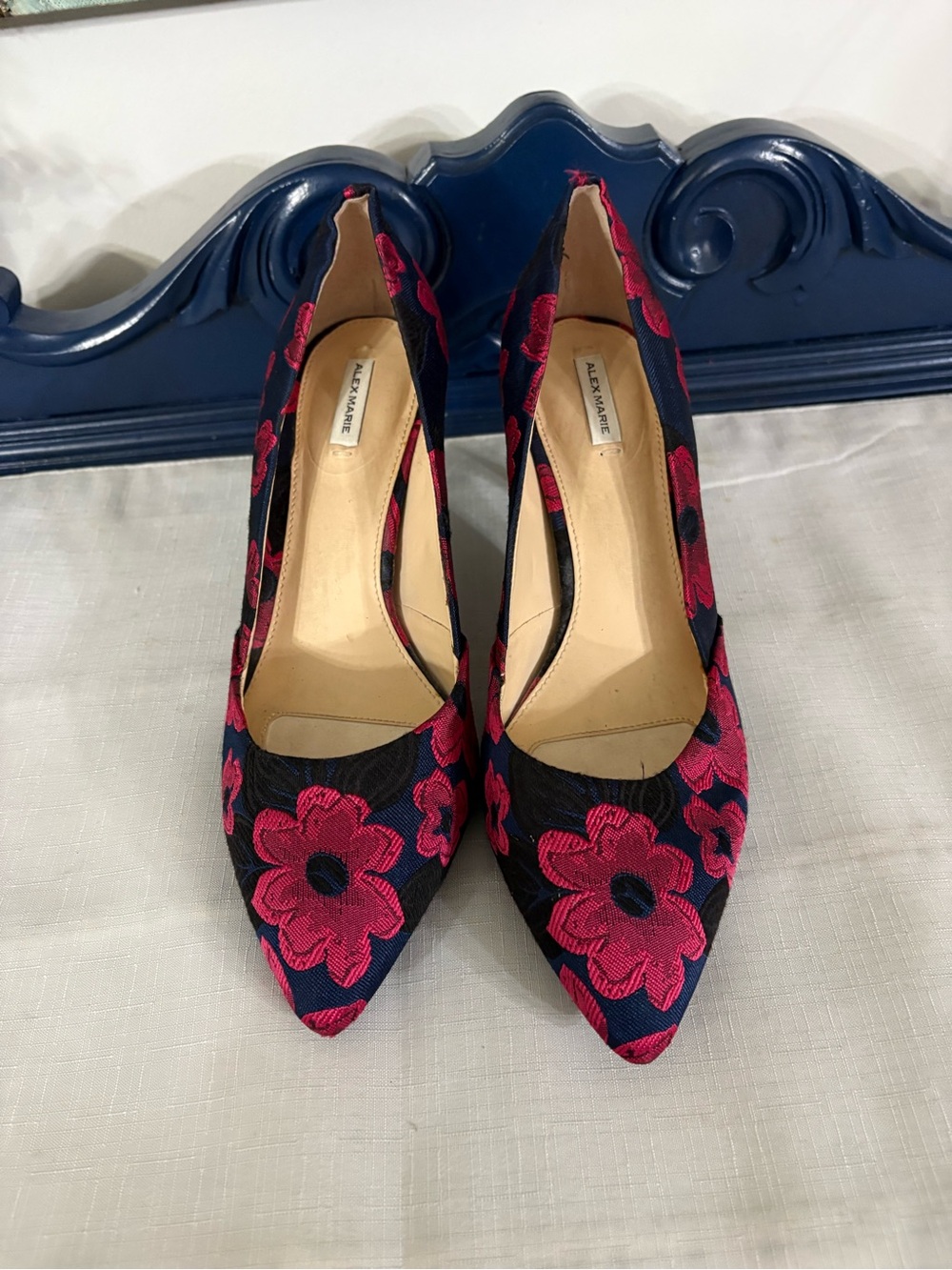 Alex Marie Navy Pumps with Fuchsia Jacquard Floral Embroidery 8.5 - Picture 6 of 6